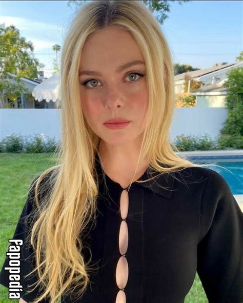 ellie fanning nude|Elle Fanning nude pictures, onlyfans leaks, playboy photos